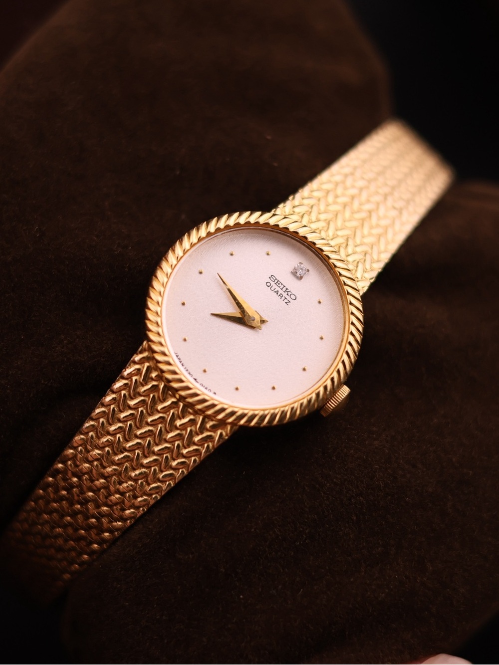 Vintage 1984 Seiko Quartz 1220-0020 Women’s Watch